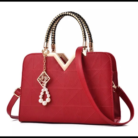 Handbags - Picture 2 of 3